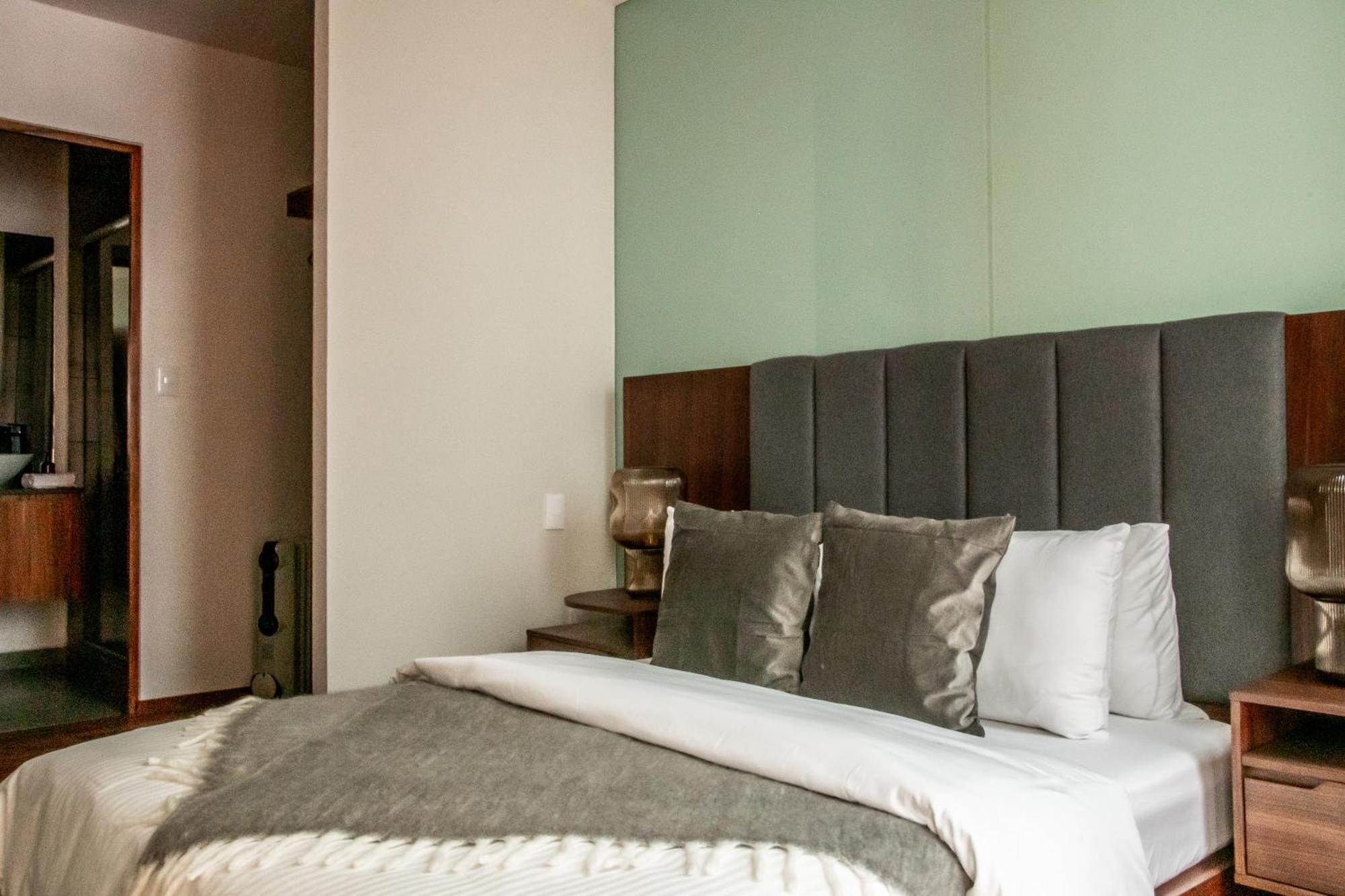 Apartment Socrates By Mr W