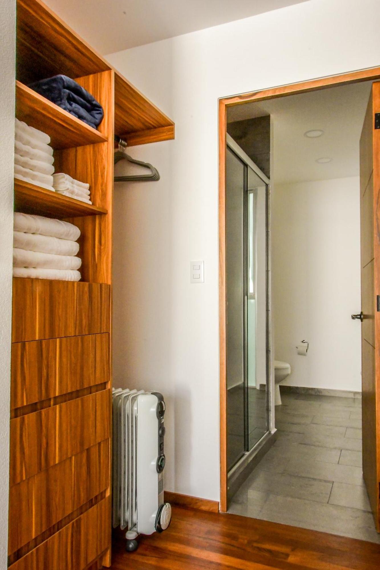 Apartment Socrates By Mr W *